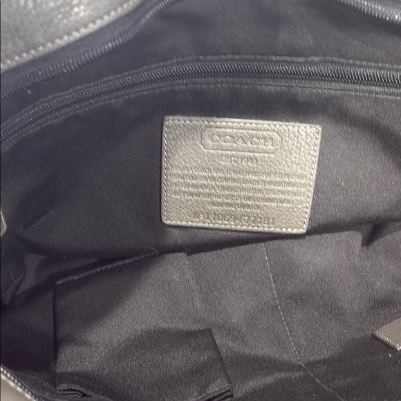 Coach Grey Tote Shoulder bag Carry On Luggage Pebble Leather - Picture 3 of 10